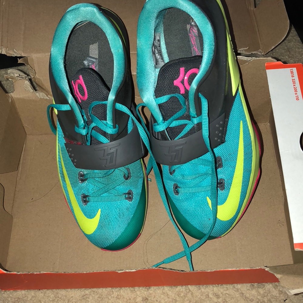 KEVIN DURANTS KDS - Picture 1 of 1